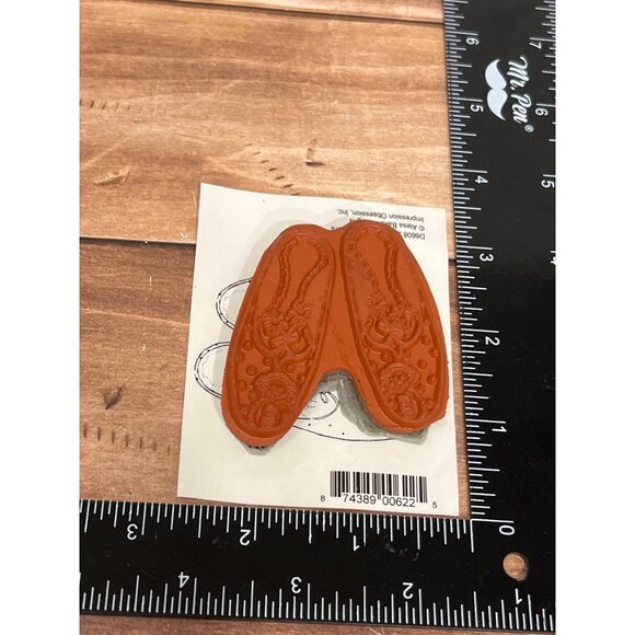 Jolly Holiday Slippers Rubber Stamp By Alesa Baker For Impression Obsession - Picture 4 of 4